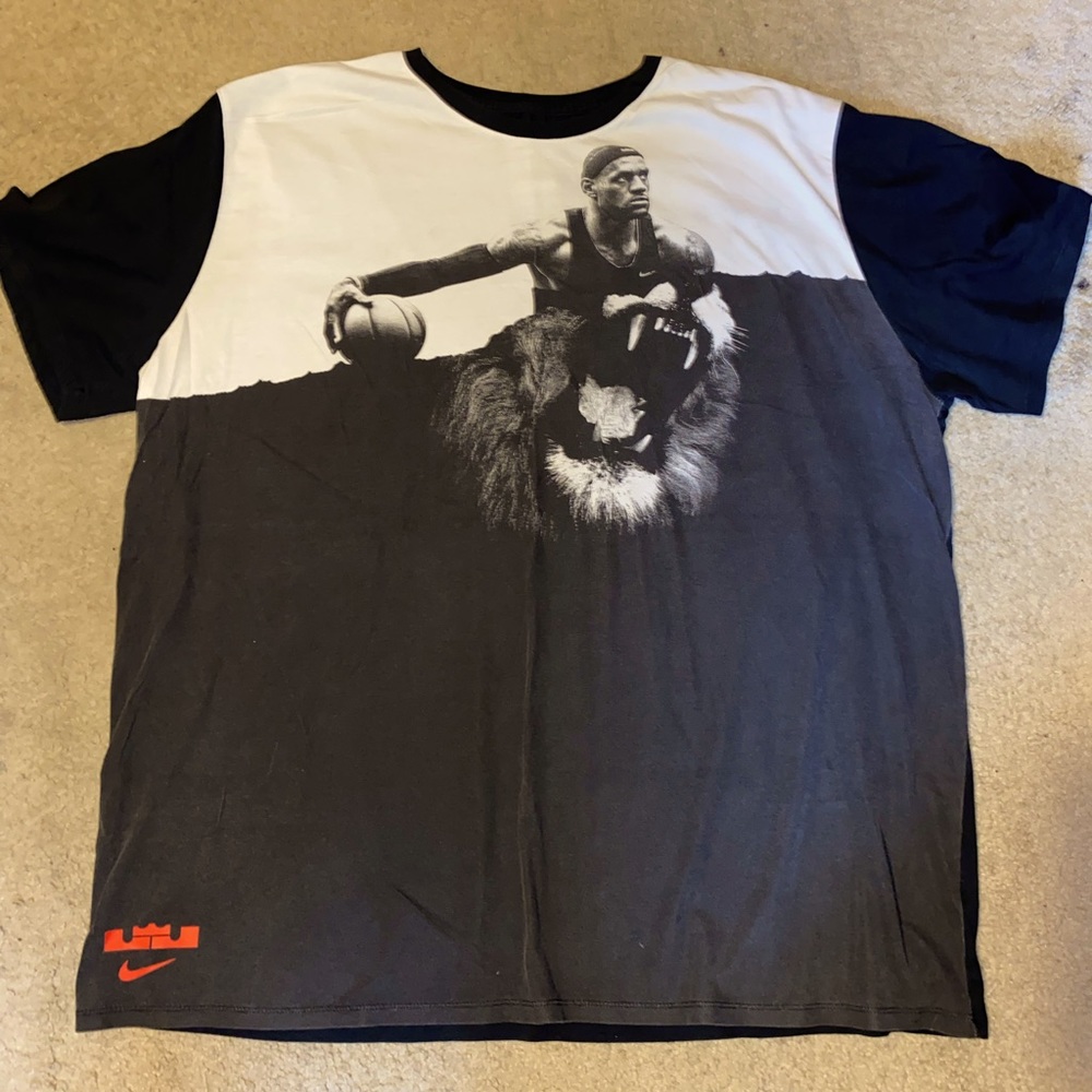 Nike LeBron Lion T Shirt